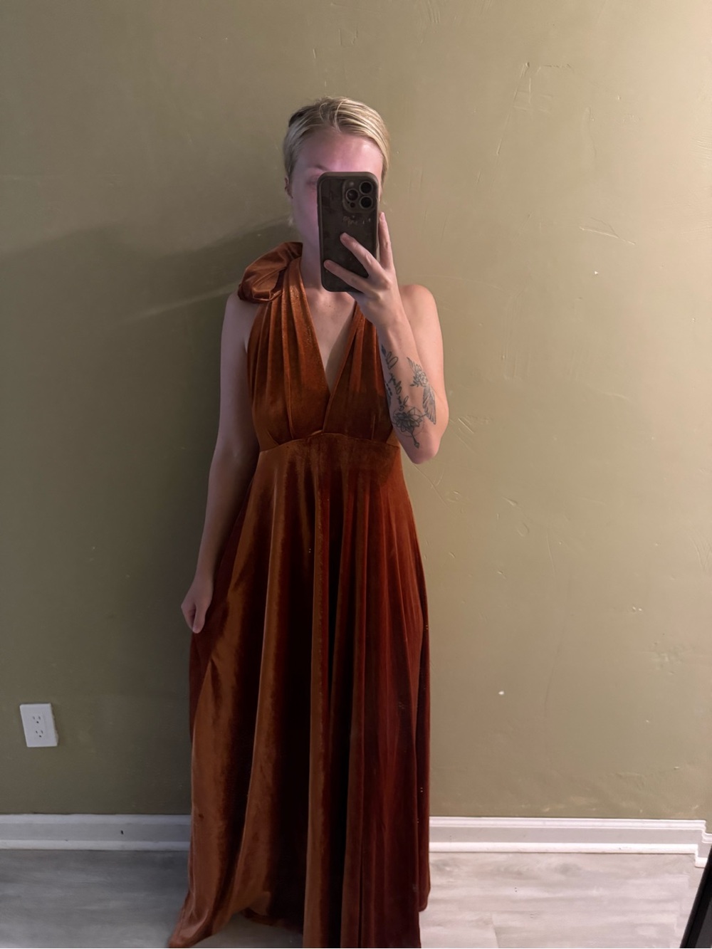 Sleeveless Velvet Maxi Dress in Rust